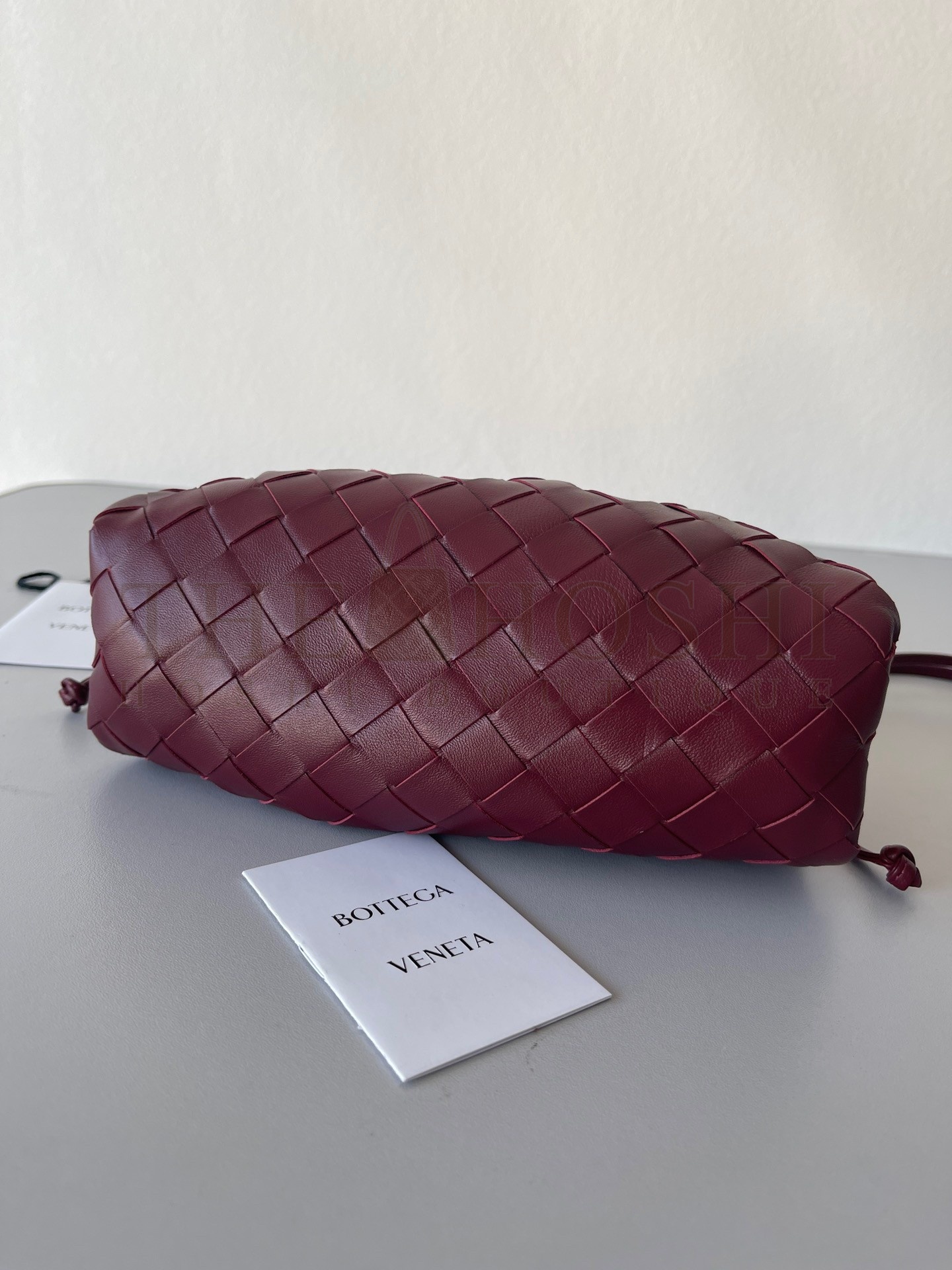B0tt*ga Ven*ta Mini Pouch with Strap in Bordeaux Intrecciato Lambskin Master Quality