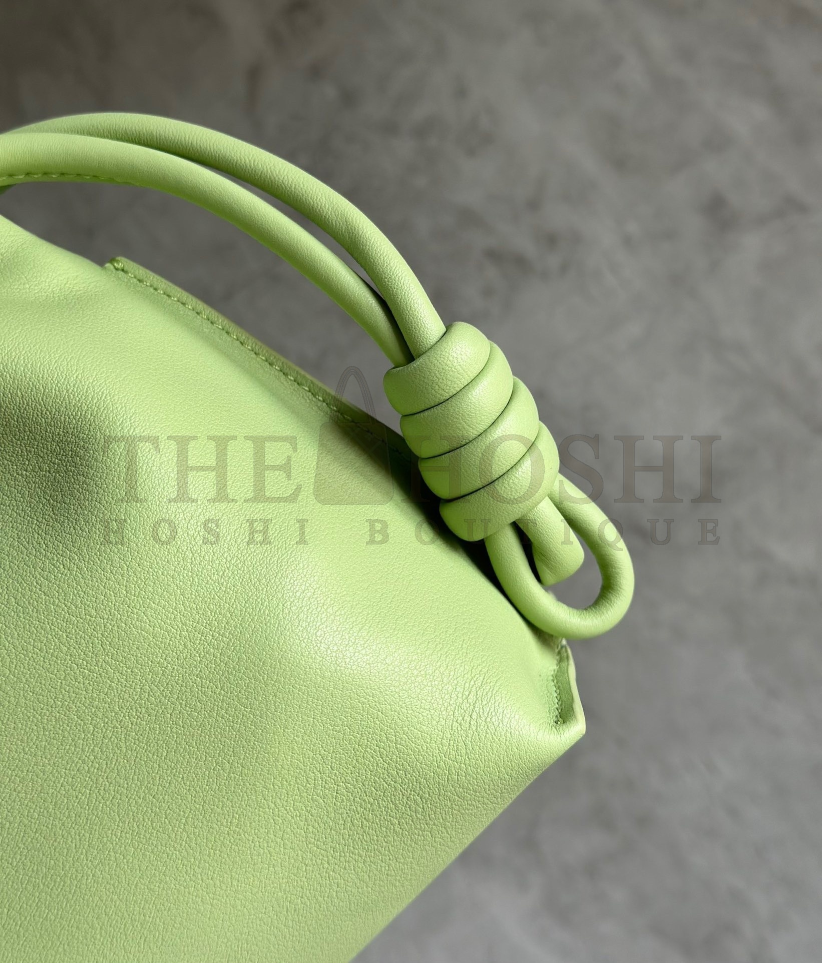 L0ew* Flamenco Clutch Bag In Lime Green Leather Master Quality