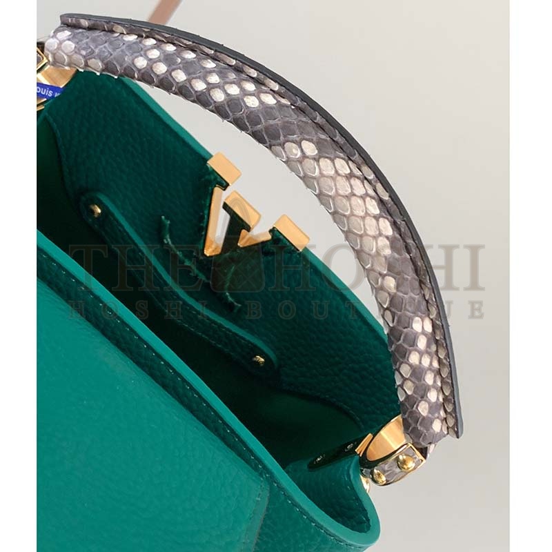 L0vis Vvtt0n LV Women Capucines Mini Handbag Emeraude Green Taurillon Leather Python Skin Master Quality
