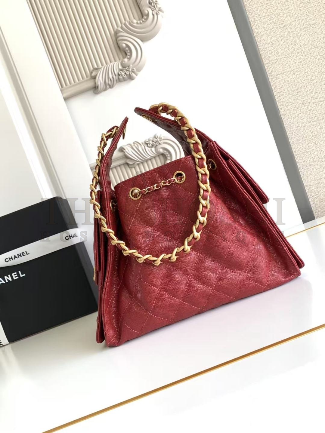 Ch**el 25C AS5293 Hobo Drawstring Bag Red Caviar Leather with Gold Chain 30x26x14cm Master Quality