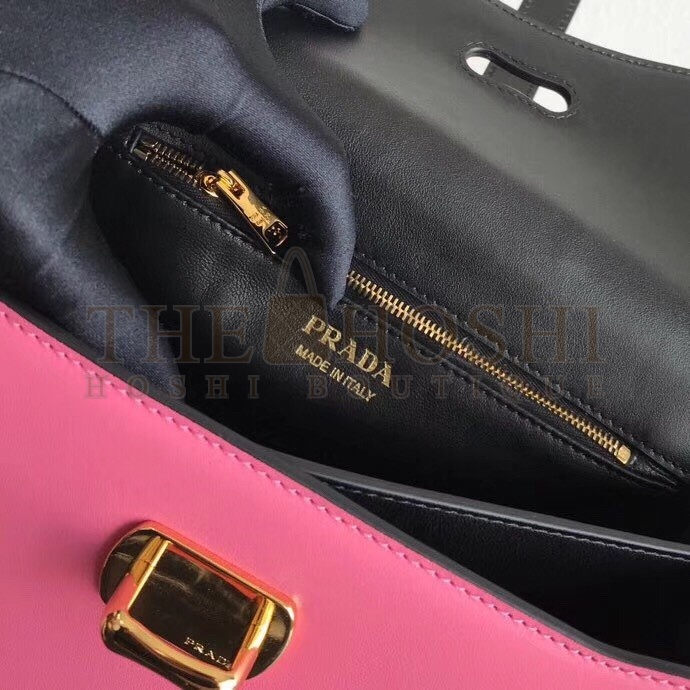 Pra*a Belle Shoulder Bag In Black/Pink Calfskin Master Quality
