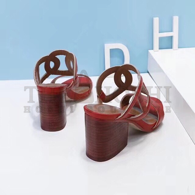 H**me5 Camarel Peace Sandals Master Quality