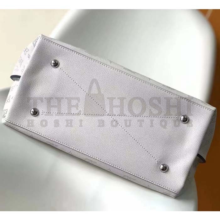 L0vis Vvtt0n LV Women Carmel Hobo Bag White Mahina Perforated Calfskin Leather Master Quality