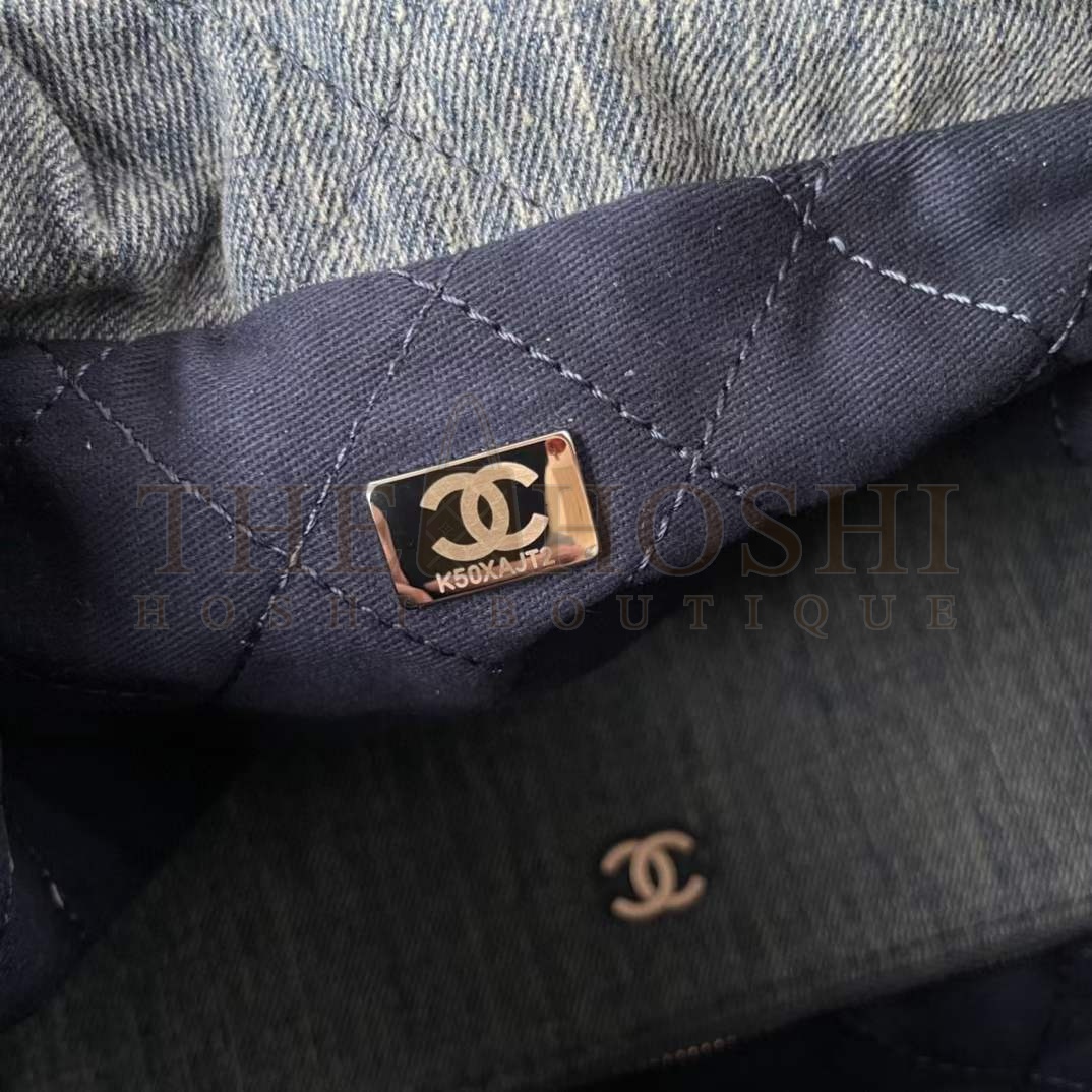 Ch**el Women CC 22 Small Handbag Washed Denim Silver-Tone Metal Blue Master Quality