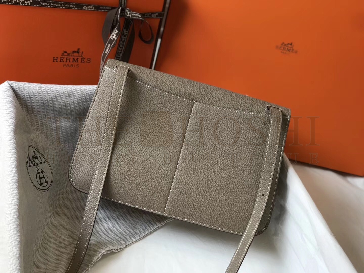 H**me5 Halzan Bag In Grey Clemence Leather Master Quality