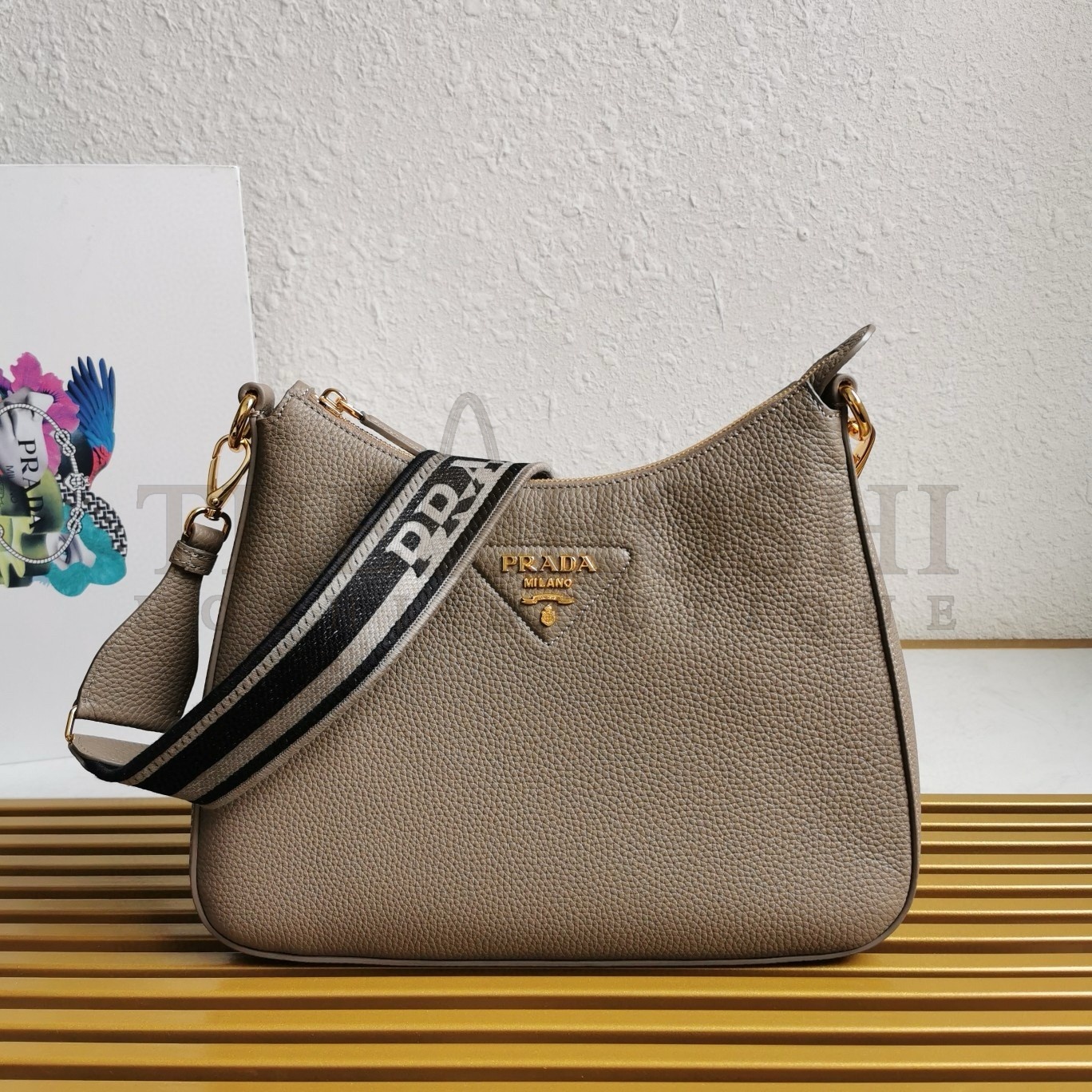 Pra*a Shoulder Bag in Grey Grained Leather Master Quality