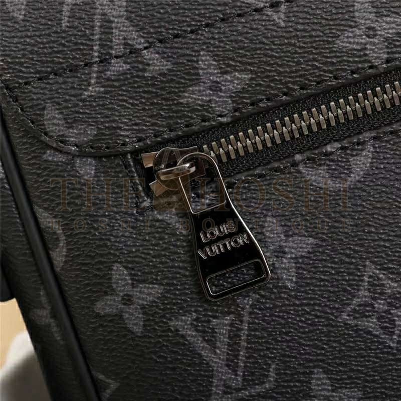 L0vis Vvtt0n LV Men District MM Bag in Monogramme Eclipse Canvas-Grey Master Quality