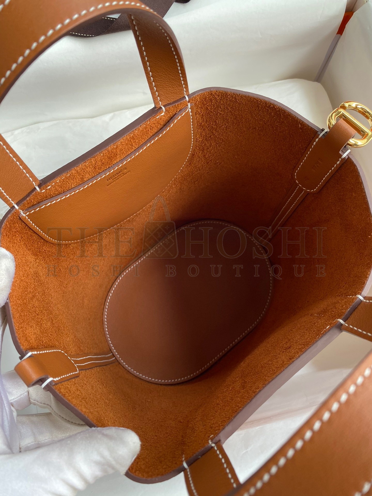 H**me5 In The Loop 18 Handmade Bag in Gold Clemence Leather Master Quality