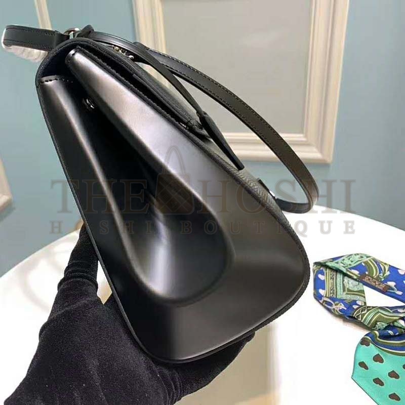 L0vis Vvtt0n LV Women Cluny BB Handbag Epi Grained Cowhide Leather Master Quality