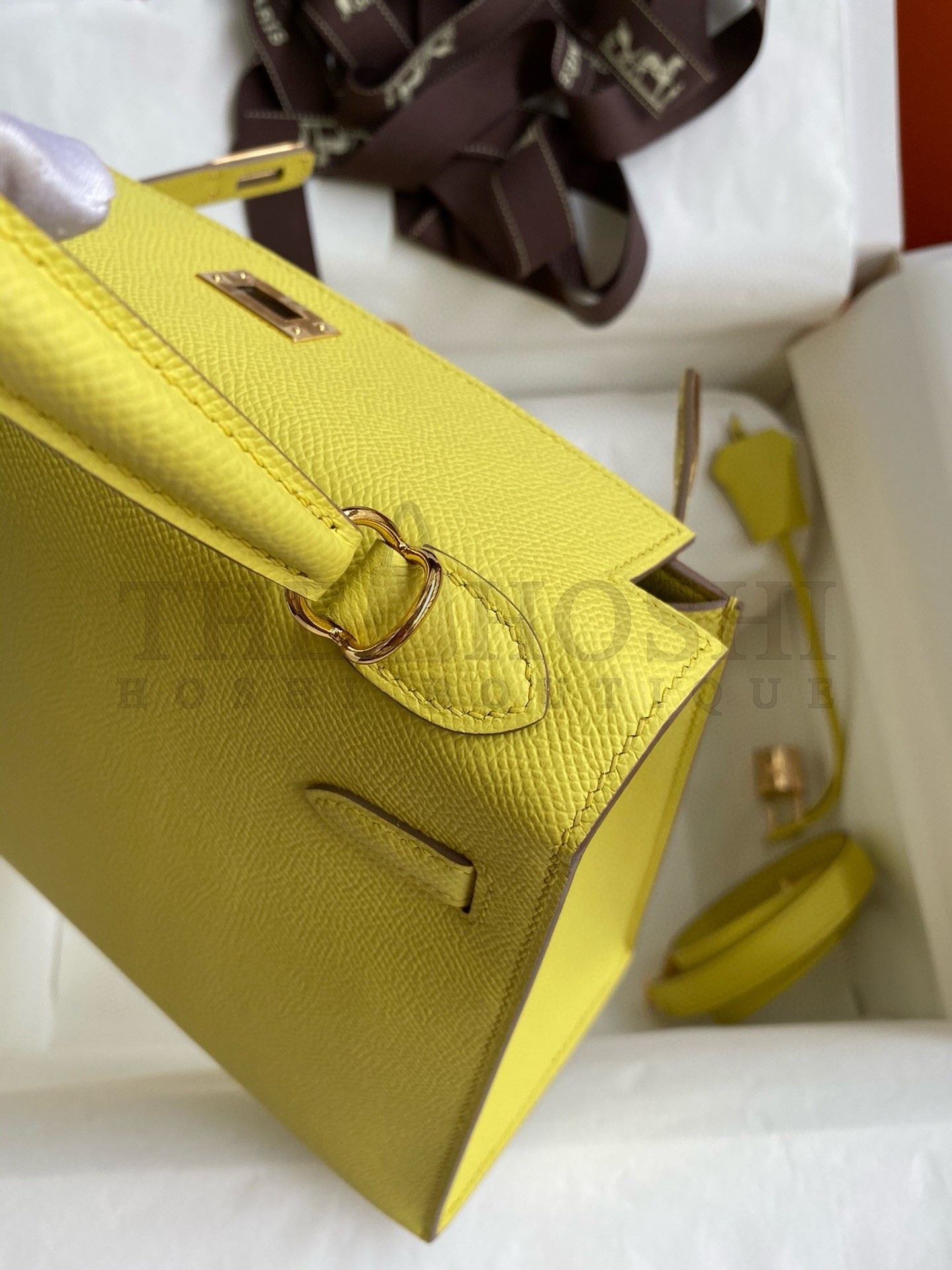 H**me5 Kelly Sellier 28 Handmade Bag In Lime Epsom Calfskin Master Quality