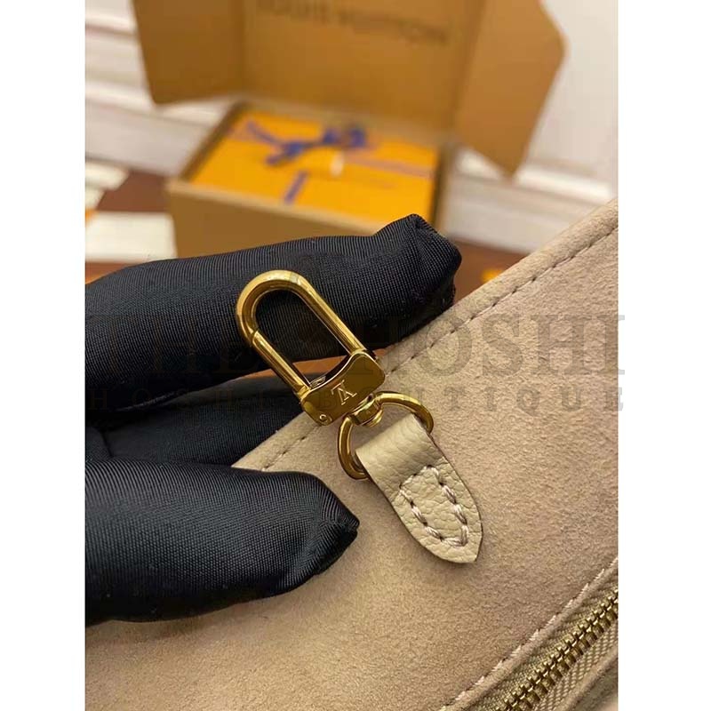 L0vis Vvtt0n LV Women Onthego Tote Beige Embossed Grained Cowhide Leather MM M45494 (35 x 27 x 14 cm）BB M47054 (18 x 15 x 8.5 cm) Master Quality