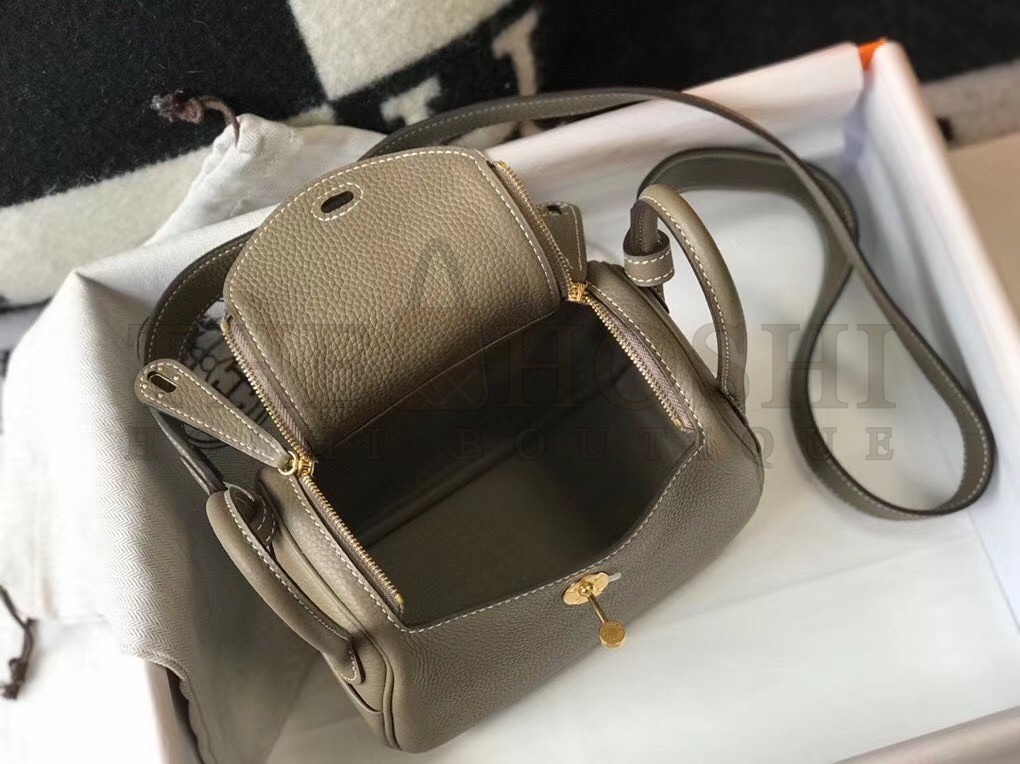 H**me5 Mini Lindy Bag In Taupe Clemence Leather Size: 19 x 12.5 x 9.5 cm Master Quality