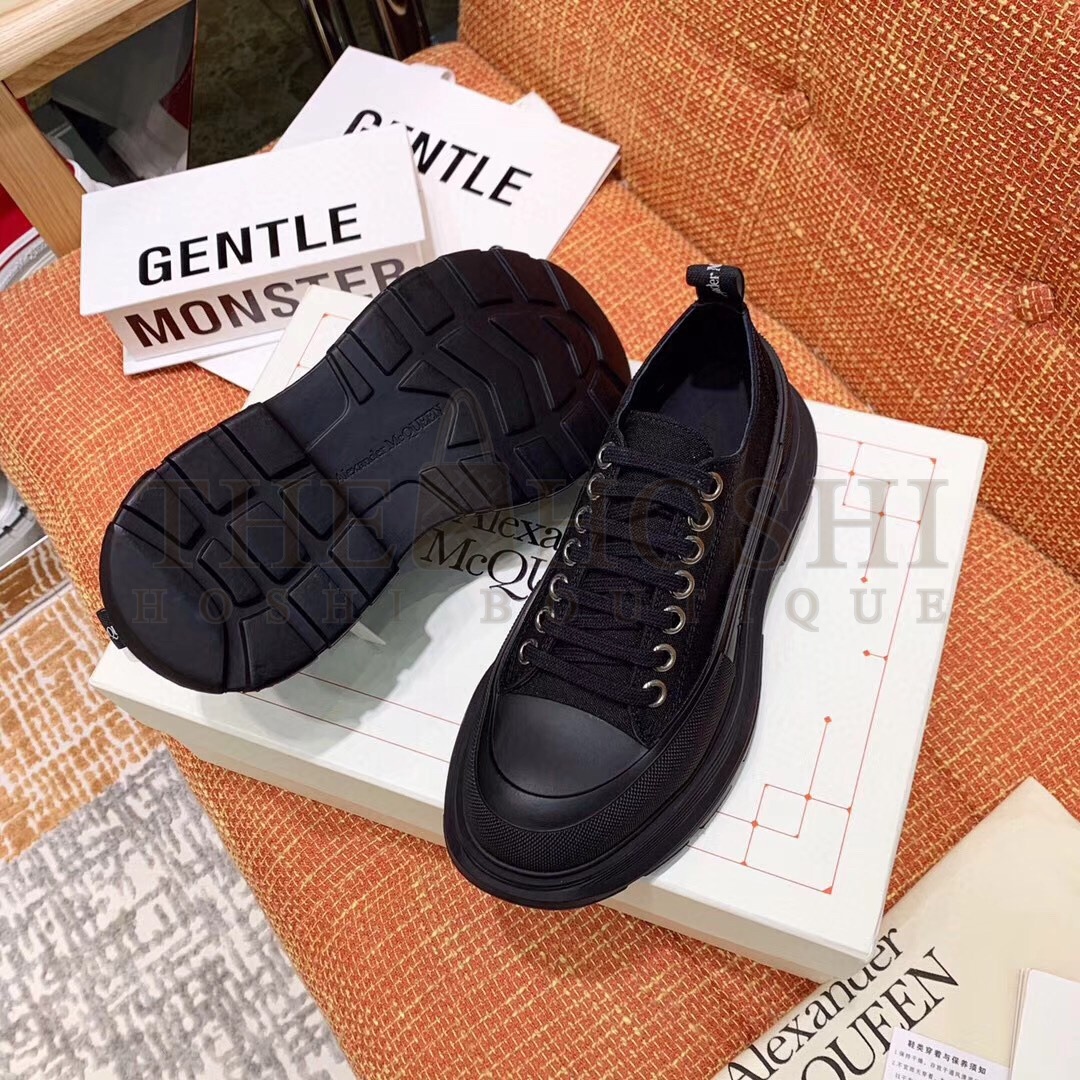 A1exa*der Mcqv*en Women