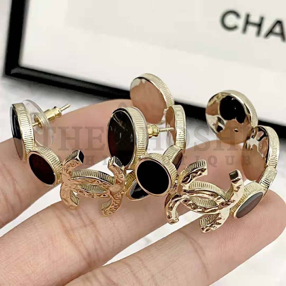 Ch**el Women Hoop Earrings in Metal Master Quality