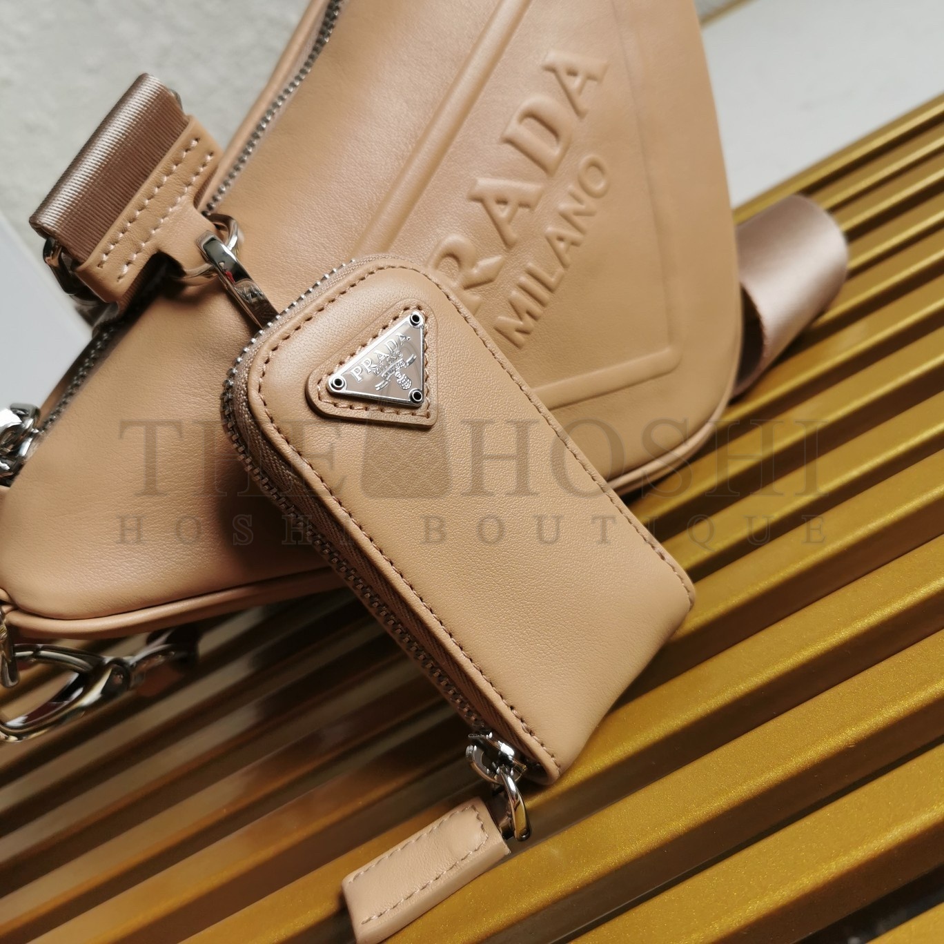 Pra*a Triangle Shoulder Bag In Beige Leather Master Quality