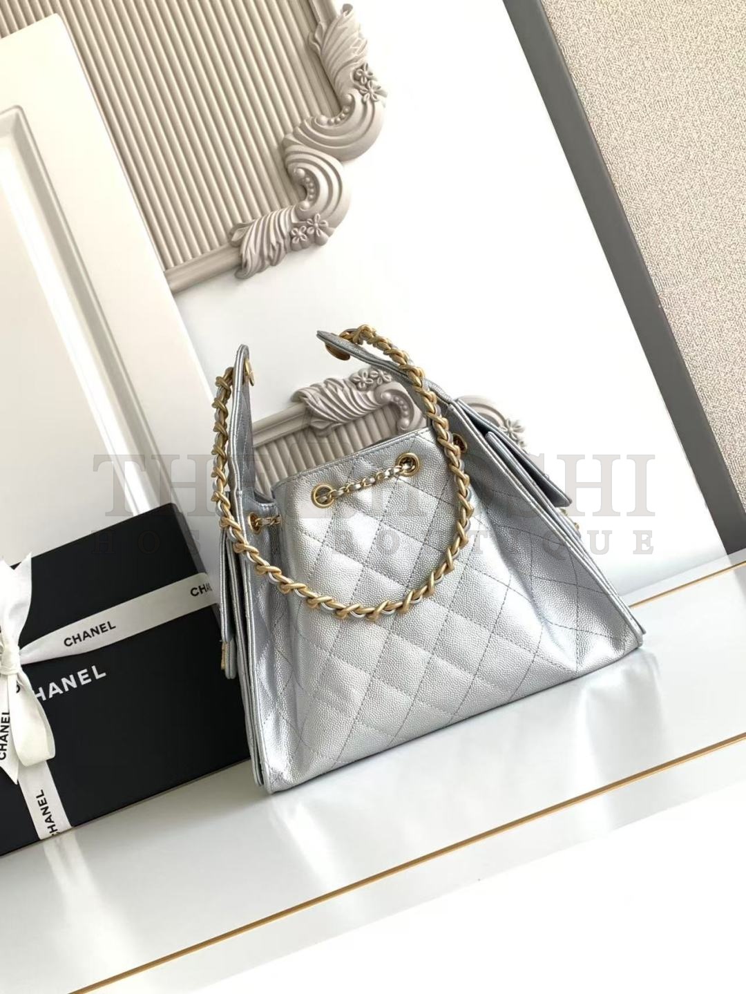 Ch**el 25C AS5293 Hobo Drawstring Bag Silver Caviar Leather with Gold Chain 30x26x14cm Master Quality