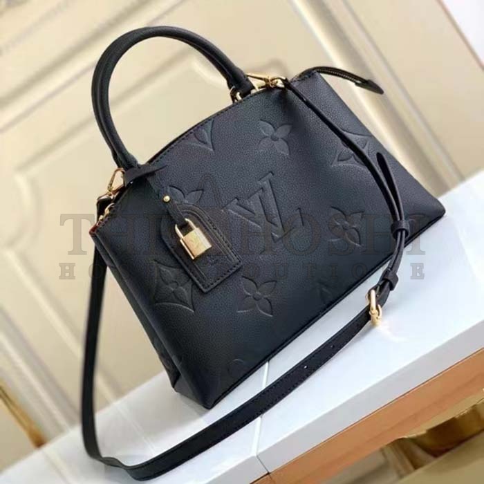 L0vis Vvtt0n LV Women Petit Palais Handbag Noir Embossed Grained Cowhide Leather Master Quality