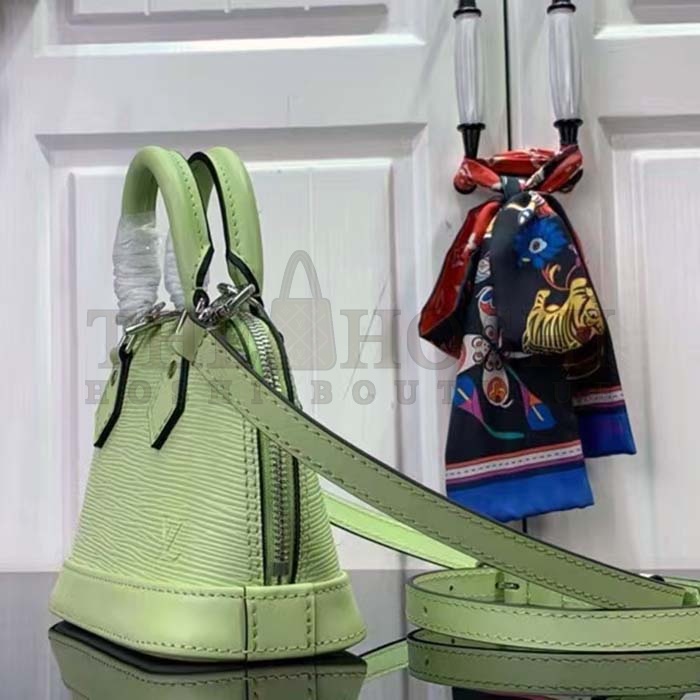 L0vis Vvtt0n LV Women Nano Alma Handbag Vert Noto Green Epi Grained Cowhide Leather Master Quality