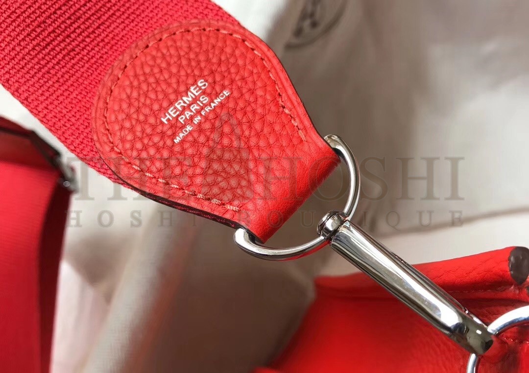 H**me5 Evelyne III 29 Bag In Red Clemence Leather Master Quality