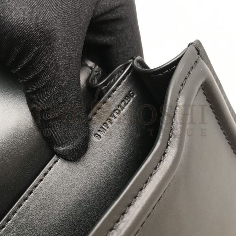 Bv*b*rry Clutch Bags Master Quality