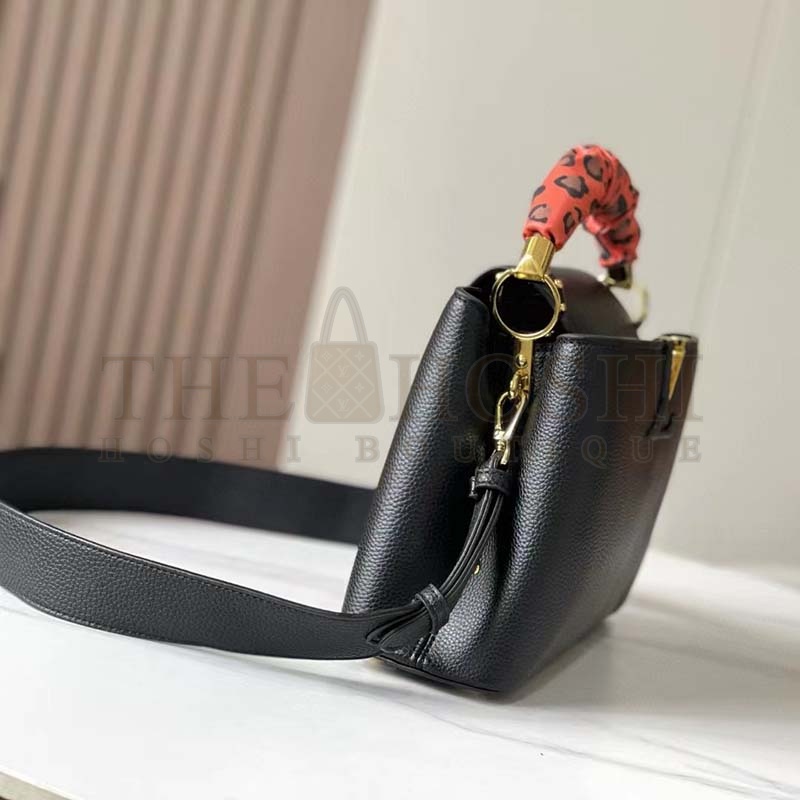 L0vis Vvtt0n LV Women Capucines MM Handbag Black Taurillon Leather Master Quality