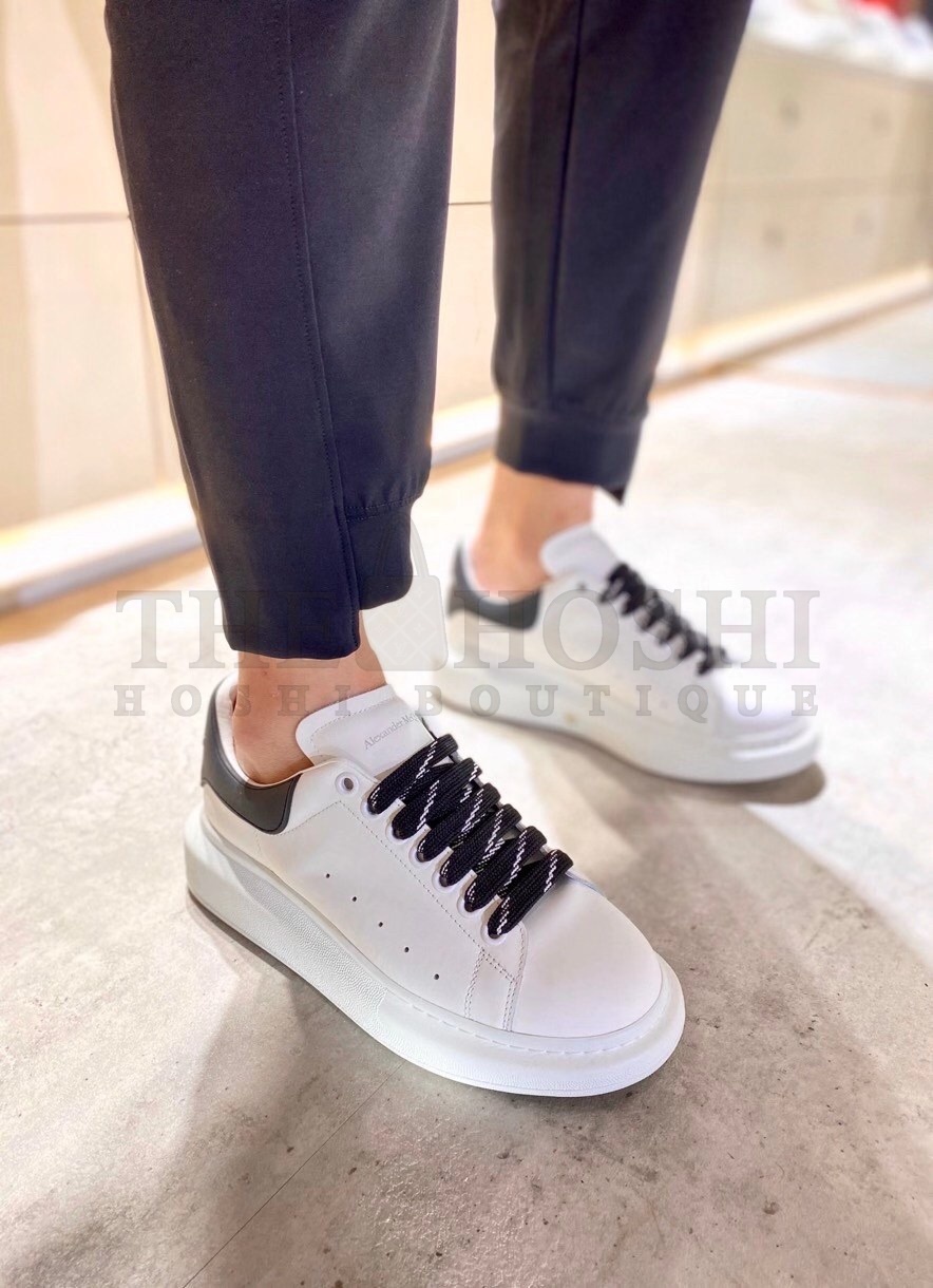 A1exa*der Mcqv*en Men