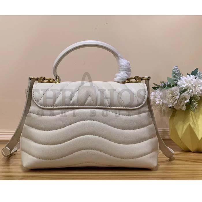 L0vis Vvtt0n LV Women Hold Me Top-Handle Bag Beige Smooth Cowhide Leather Master Quality