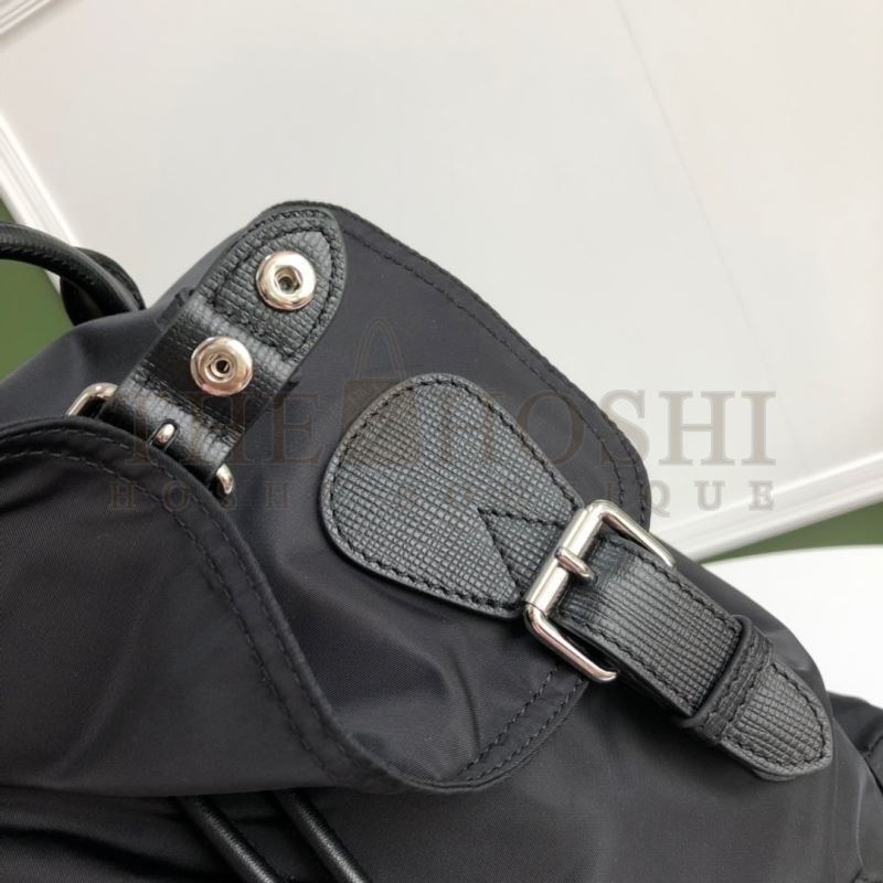 Bv*b*rry Backpacks Master Quality