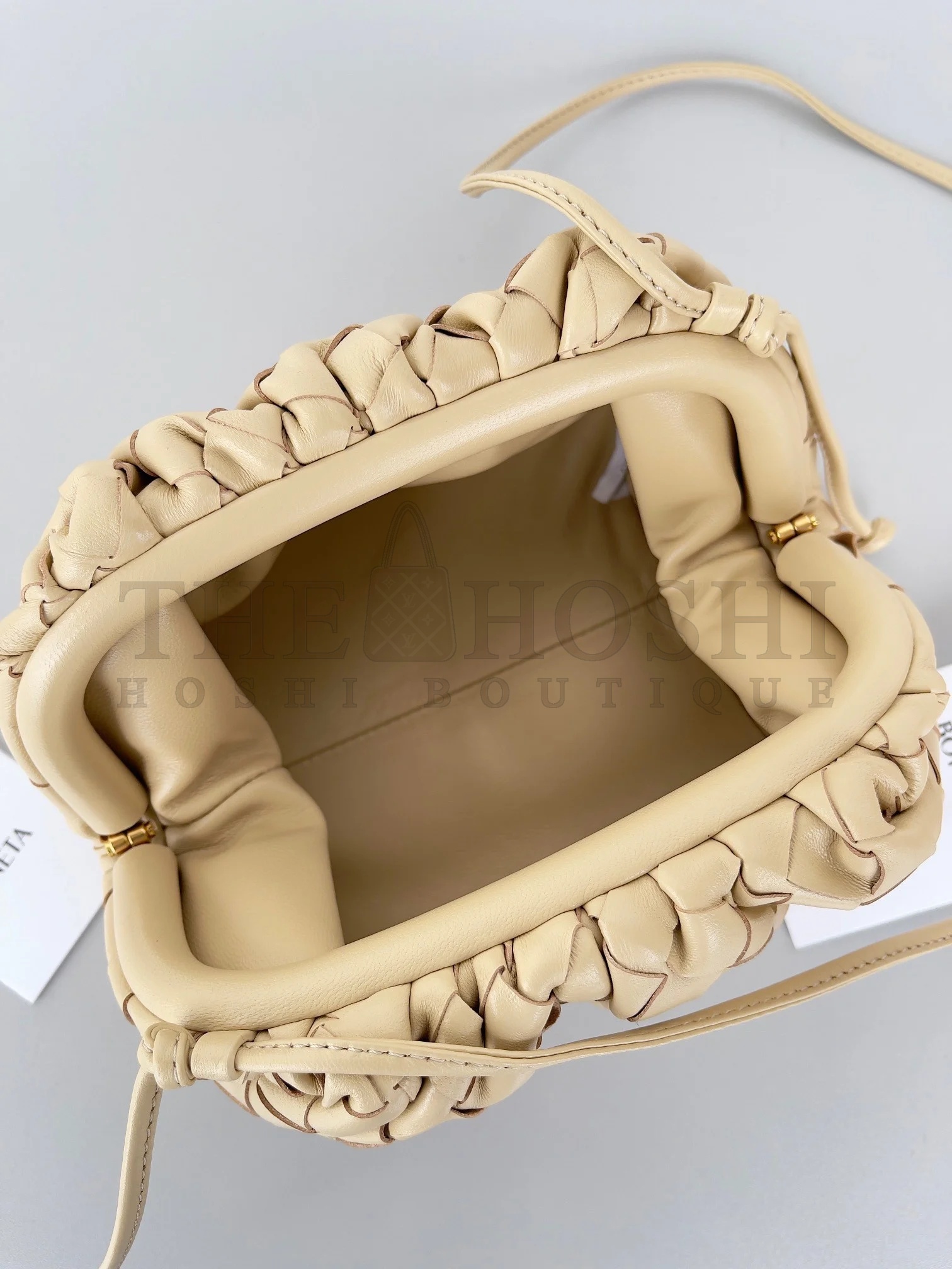 B0tt*ga Ven*ta Mini Pouch with Strap in Porridge Intrecciato Lambskin Master Quality