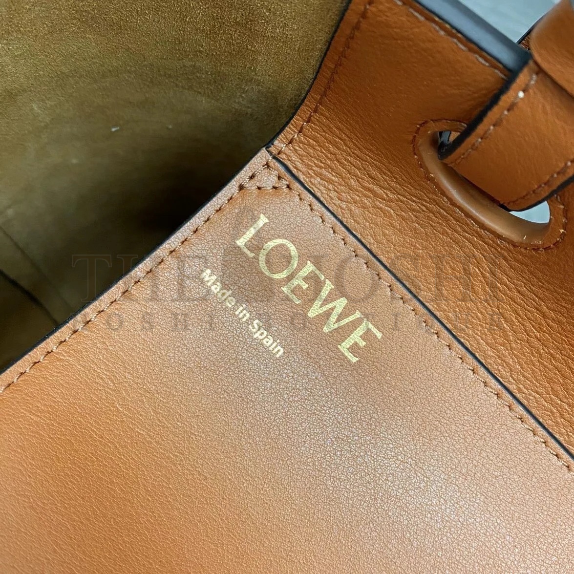 L0ew* Anagram Small Tote In Tan Classic Calfskin Master Quality