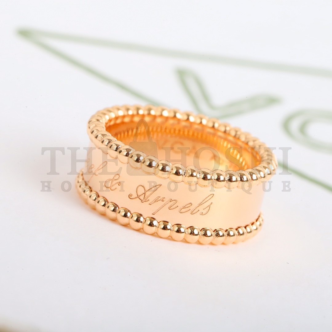 V*n Cl**f jewelry ring Master Quality