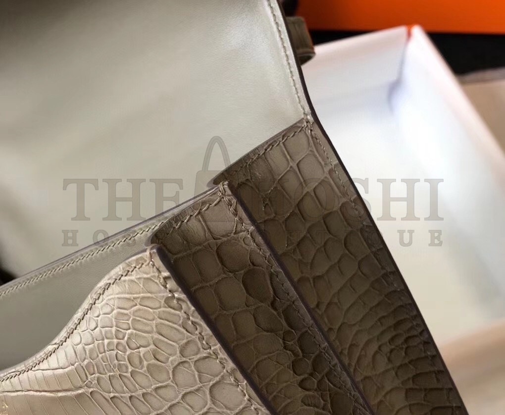 H**me5 Constance 24cm Bag In Taupe Embossed Crocodile Master Quality