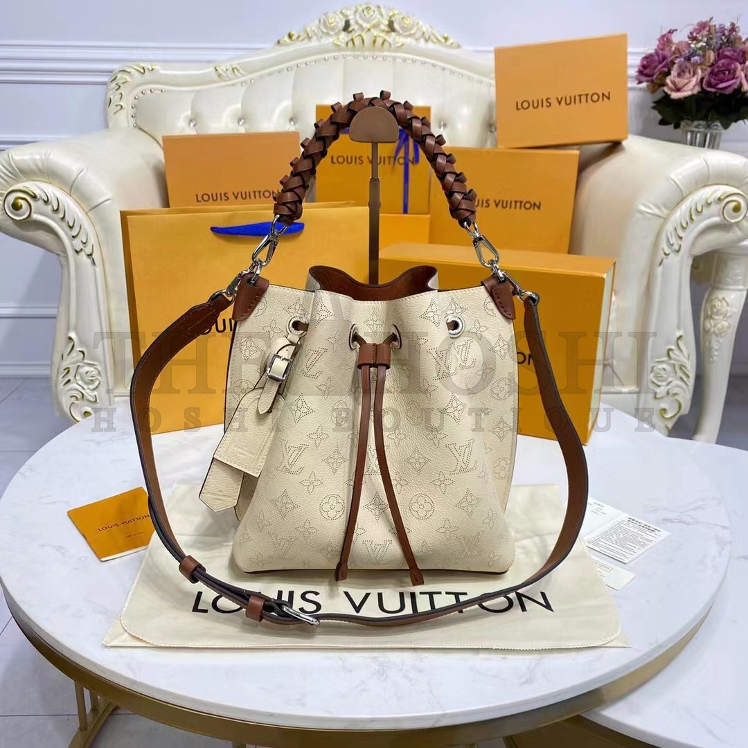 L0vis Vvtt0n LV Women Muria Bucket Bag Crème Beige Mahina Perforated Calf Leather Master Quality