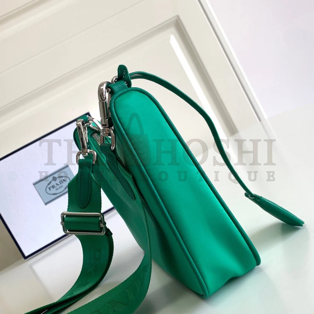 Pra*a Re-Edition 2005 Shoulder Bag In Green Re-Nylon Master Quality