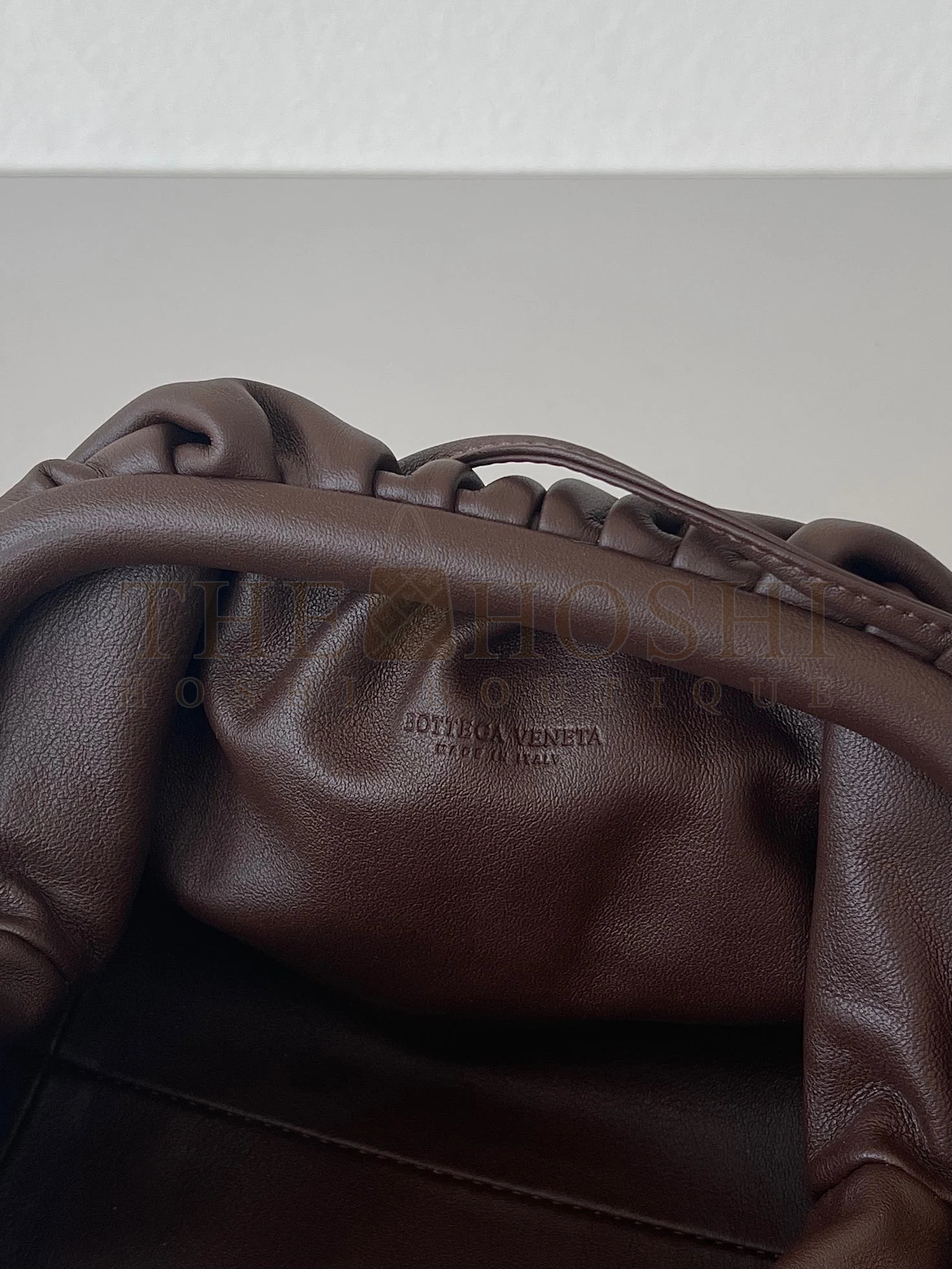 B0tt*ga Ven*ta Mini Pouch with Strap in Grape Calfskin Master Quality