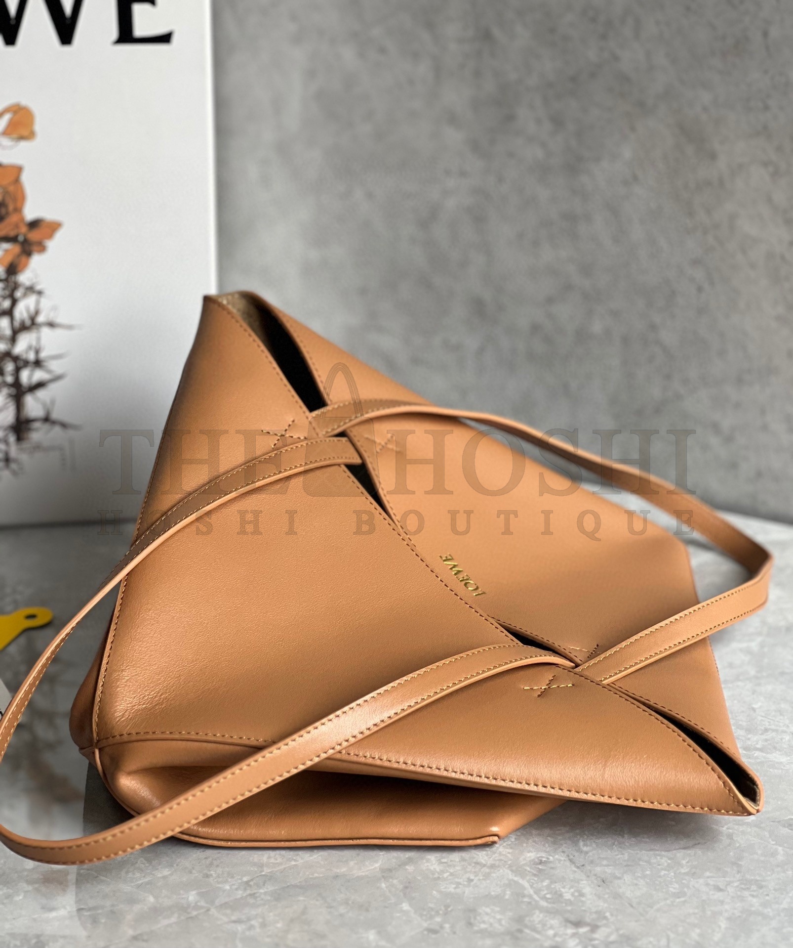 L0ew* Medium Puzzle Fold Tote Bag in Tan Calfskin Master Quality
