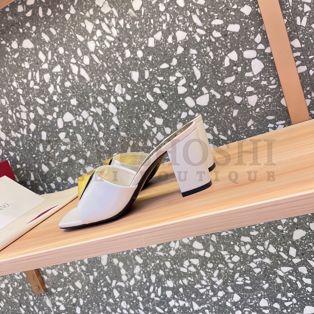 Va1e*ntin0 One Stud Slide Sandals 60mm In White Calfskin Master Quality