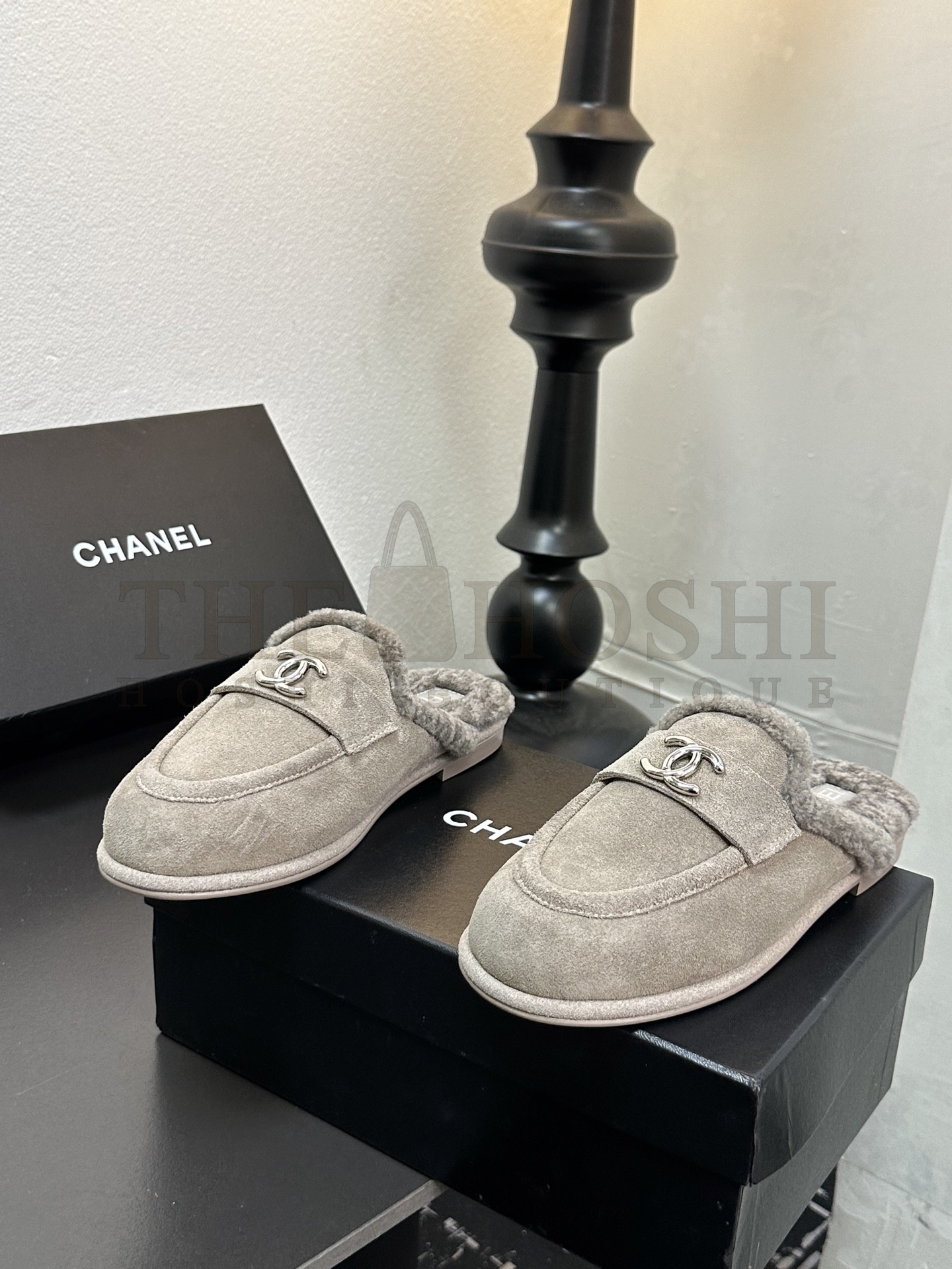 Ch**el CH 25K Fur Mule Slippers Suede Leather Shearling Lined 35-41 Master Quality