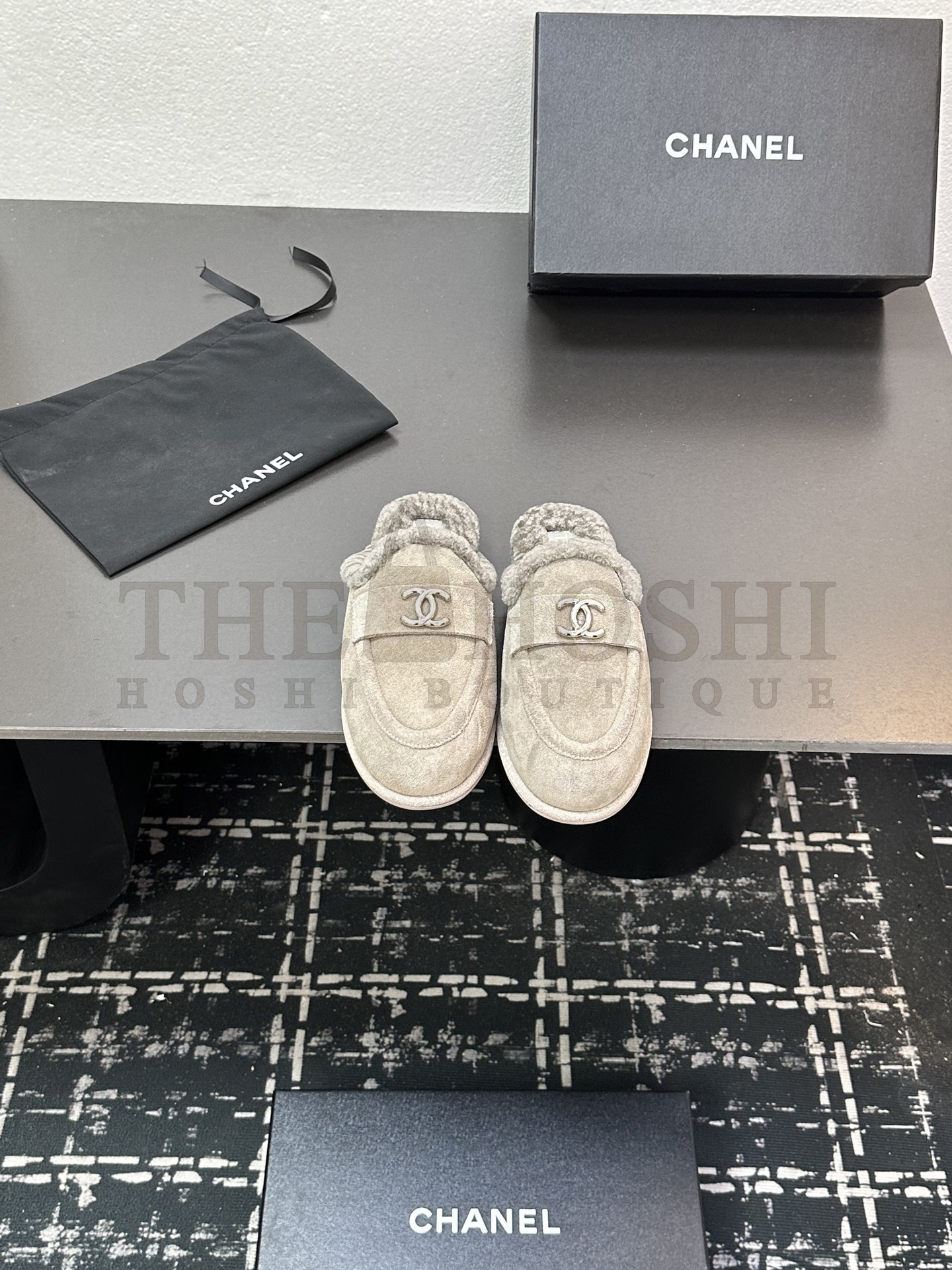 Ch**el CH 25K Fur Mule Slippers Suede Leather Shearling Lined 35-41 Master Quality