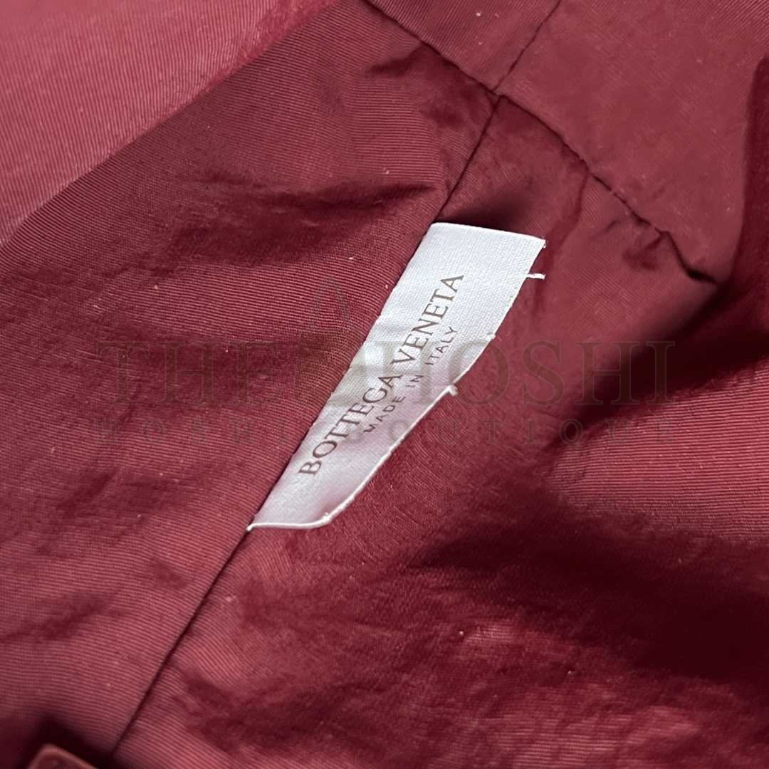 B0tt*ga Ven*ta bv Dustbag Notte Burgundy Intrecciato Leather Pouch Bag with Gold Chain Strap Luxury Crossbody Bag Master Quality