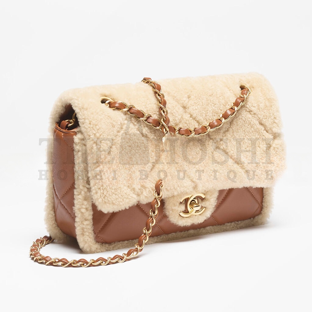 Ch**el SHEARLING LAMBSKIN &amp; GOLD-TONE METAL FLAP BAG AS5148 (18*12*6cm) Master Quality