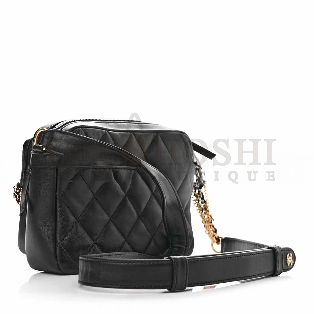 Ch**el CALFSKIN QUILTED SMALL CAMERA CASE BLACK AS2933 (20.5*14.5*9cm) Master Quality