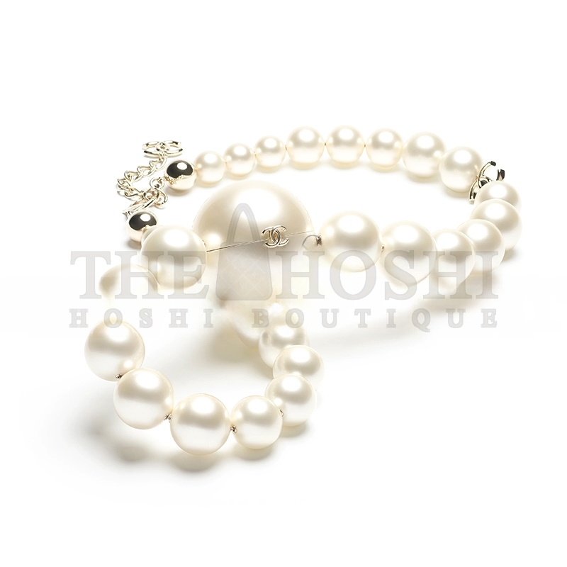 Ch**el PEARL NECKLACE MINAUDIERE AS5860 (8.5cm) Master Quality