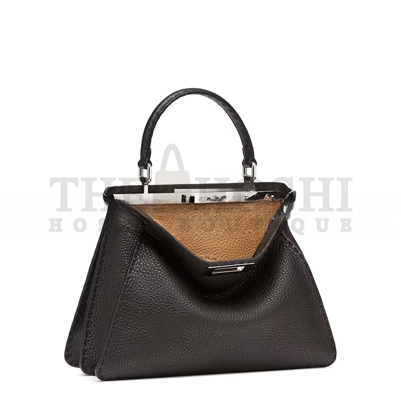 F**di PEEKABOO ISEEU MEDIUM 8BN321ADYLF1EEJ (33.5*25.5*13cm) Master Quality