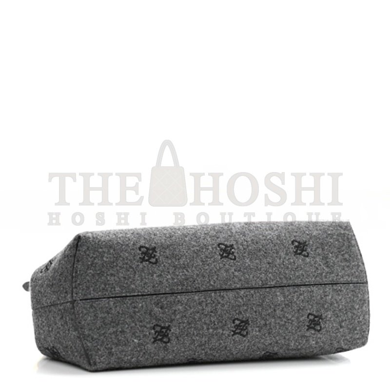 F**di FLANNEL KARLIGRAPHY EMBROIDERED SMALL F**di FIRST GREY (26*18*9.5cm) Master Quality