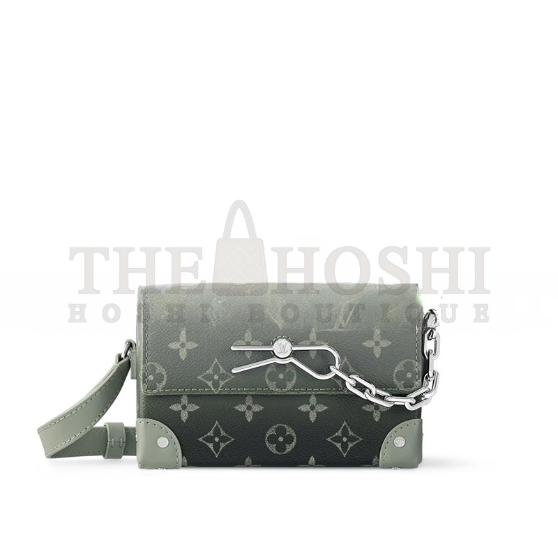 L0vis Vvtt0n STEAMER WEARABLE WALLET M11543 (18*11*6.5cm) Master Quality