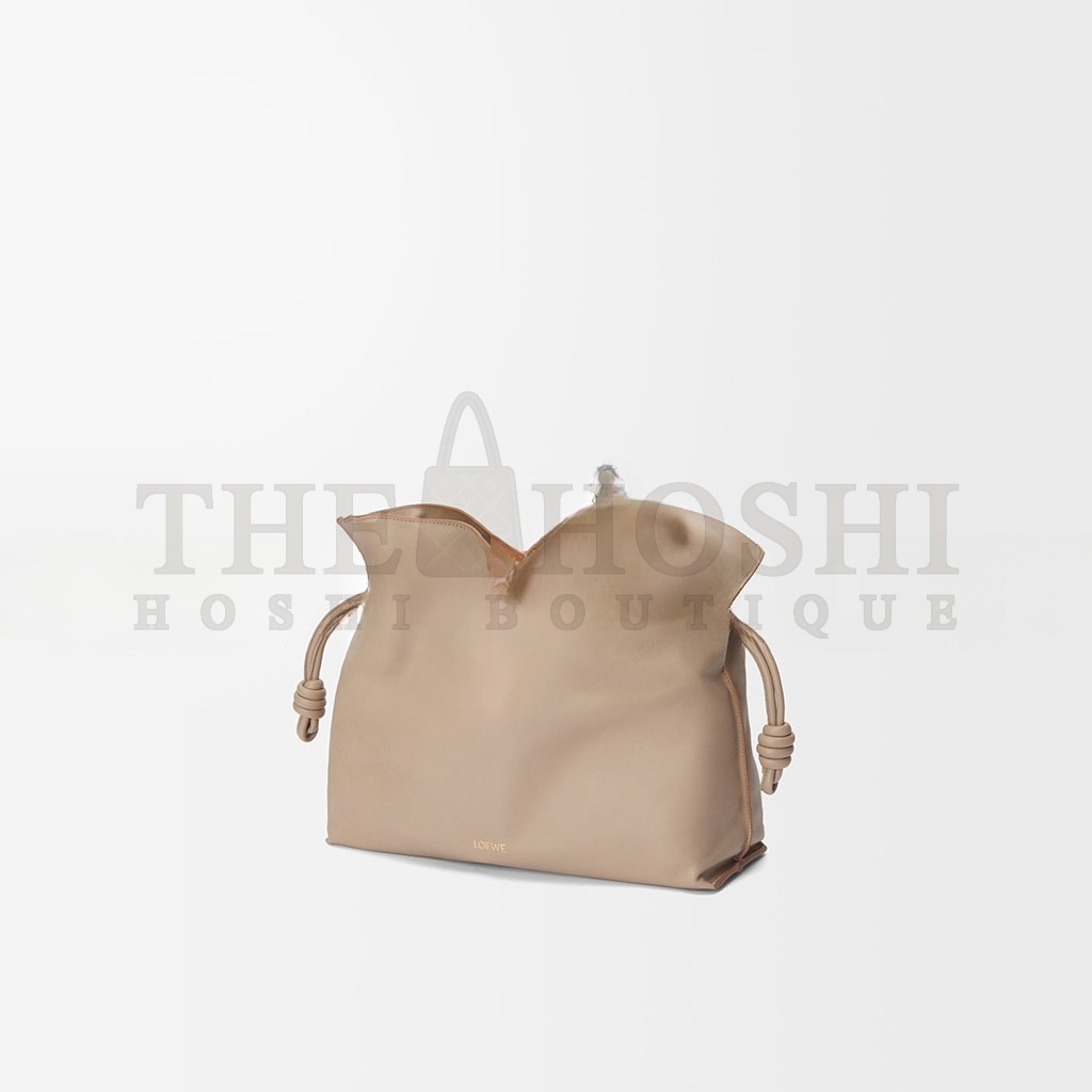 L0ew* LARGE FLAMENCO CLUTCH IN NAPPA CALFSKIN 0011191012 (38*29*14cm) Master Quality