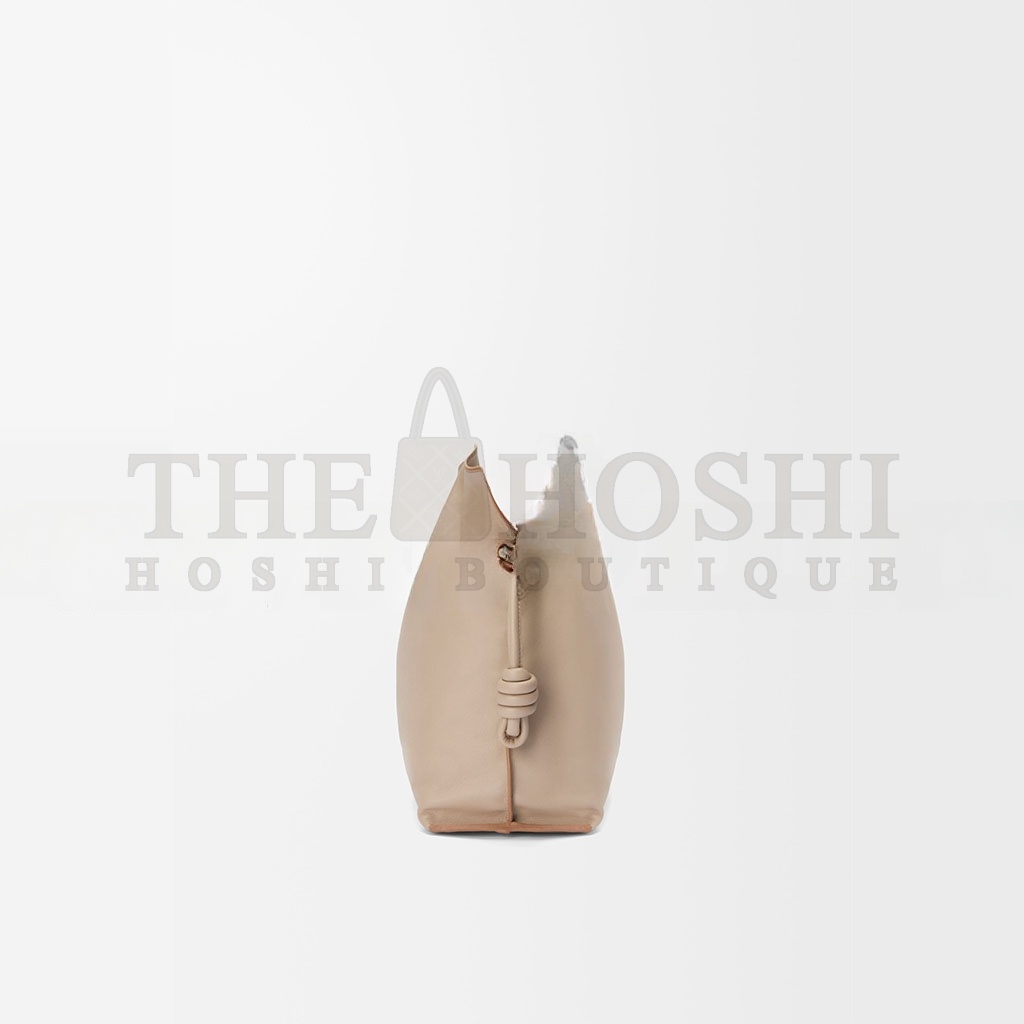 L0ew* LARGE FLAMENCO CLUTCH IN NAPPA CALFSKIN 0011191012 (38*29*14cm) Master Quality