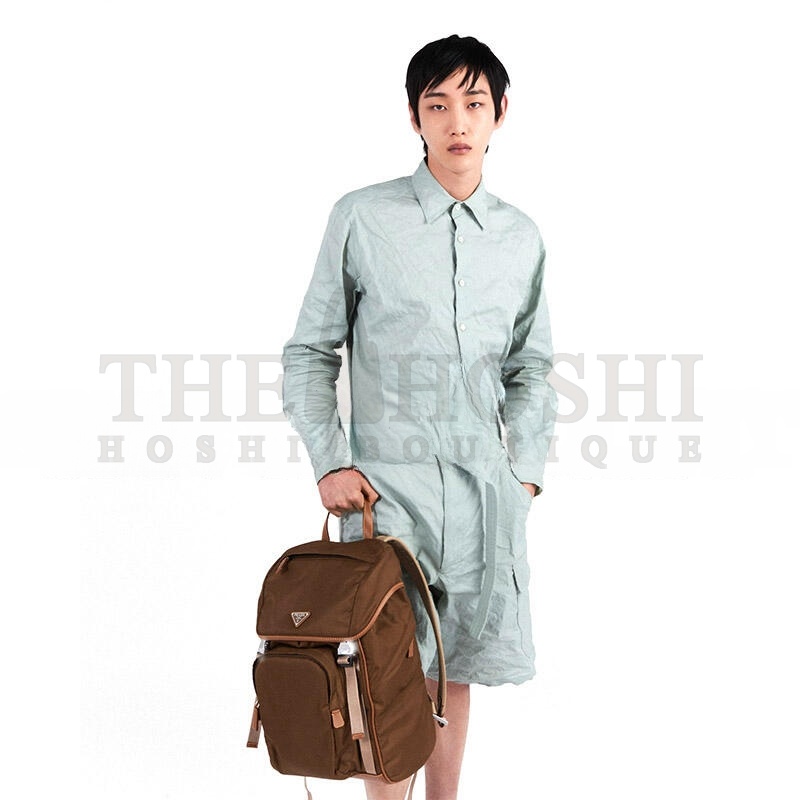 Pra*a RE-NYLON AND LEATHER BACKPACK 2VZ135 F0594 (45*27*17cm) Master Quality