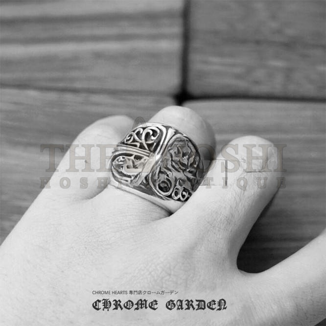Ch*0me He**ts CLASSIC OVAL RING Master Quality